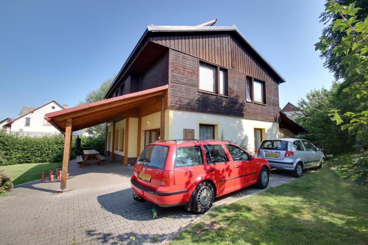 Chata Pod Hajkem Vrchlabí Exterior photo